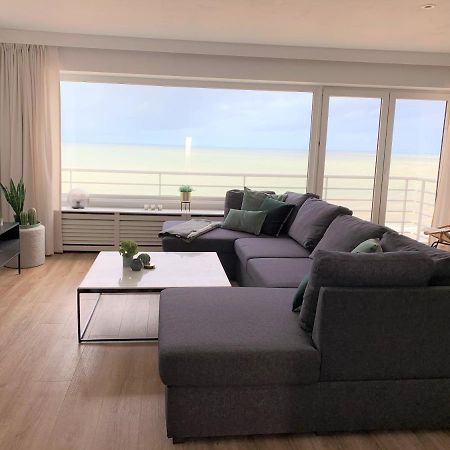 Beach Loft 9 Luxury Appartment With Ocean View Blankenberge Eksteriør billede