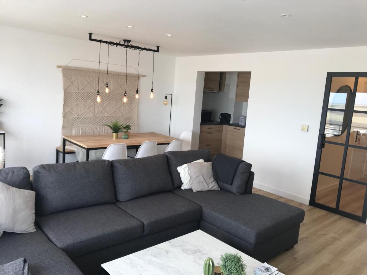 Beach Loft 9 Luxury Appartment With Ocean View Blankenberge Eksteriør billede