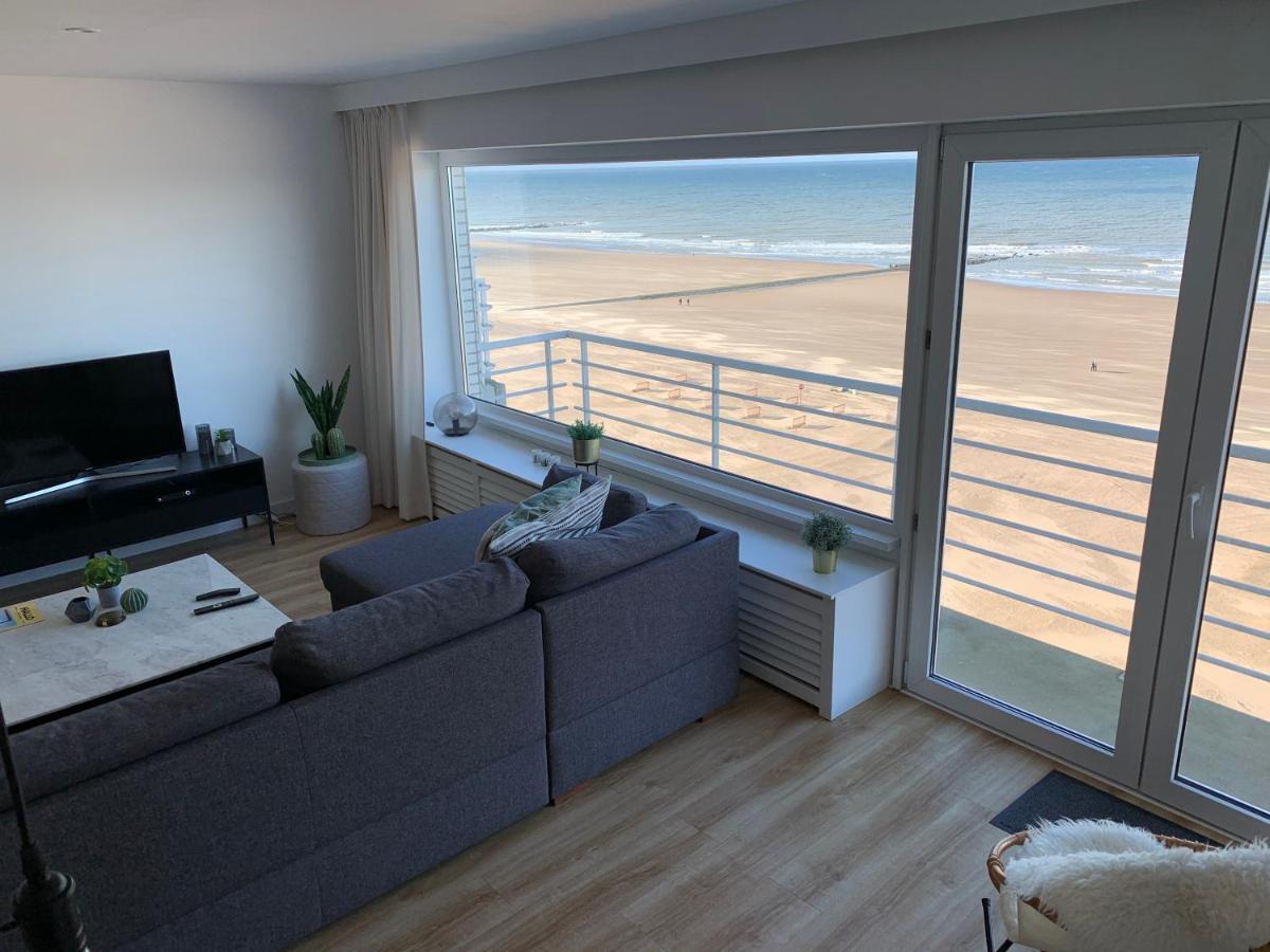 Beach Loft 9 Luxury Appartment With Ocean View Blankenberge Eksteriør billede