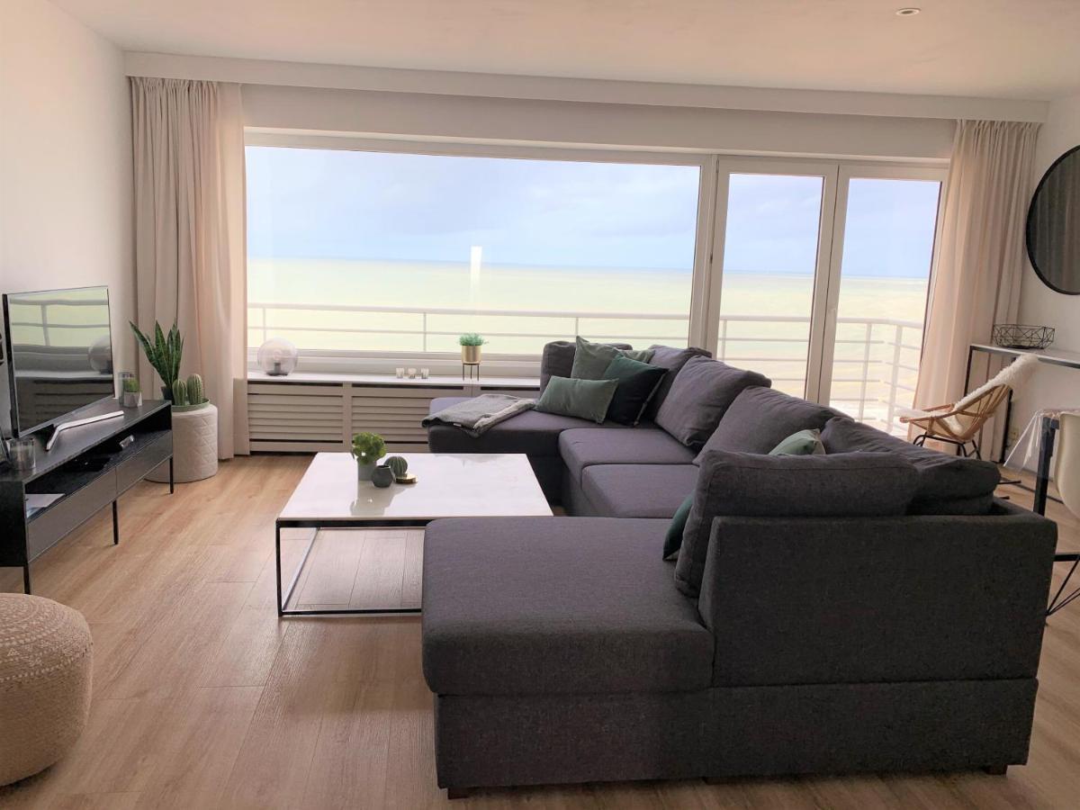 Beach Loft 9 Luxury Appartment With Ocean View Blankenberge Eksteriør billede